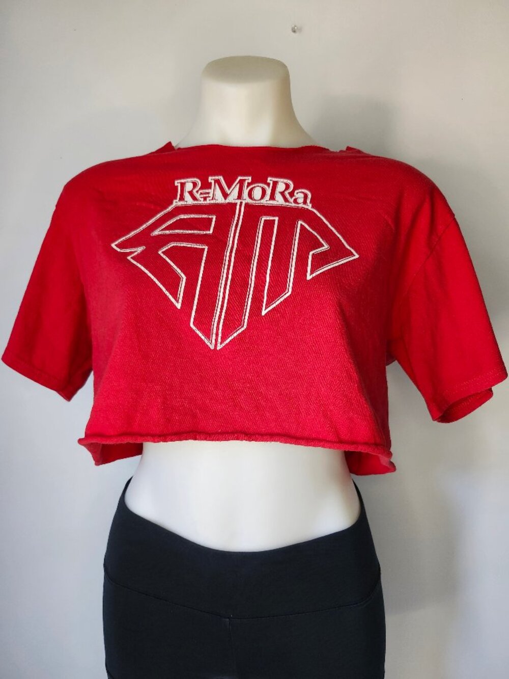 Remora AM Vibrant Red Crop Top